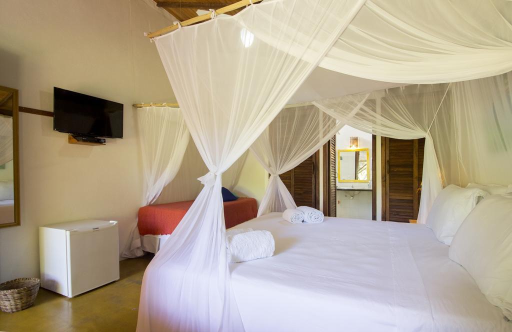 Pousada Casinhas Da Bahia Карайва Экстерьер фото
